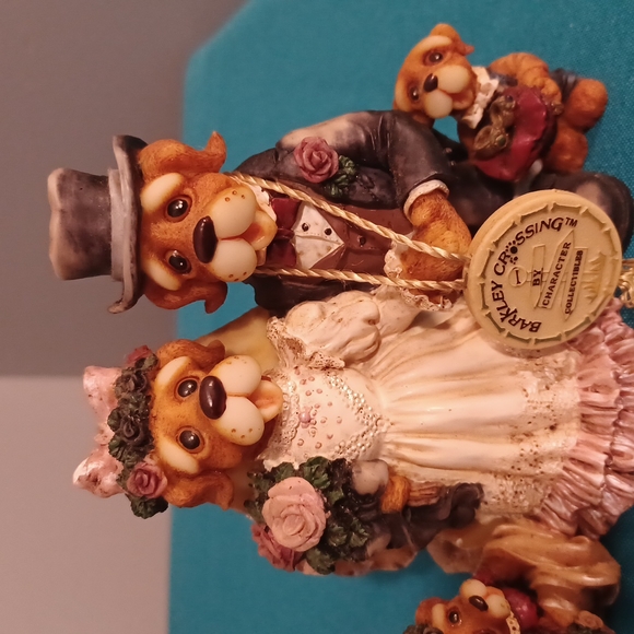 Barkley  Crossing " Our Love is Furever" 1996 collectable - Picture 2 of 8